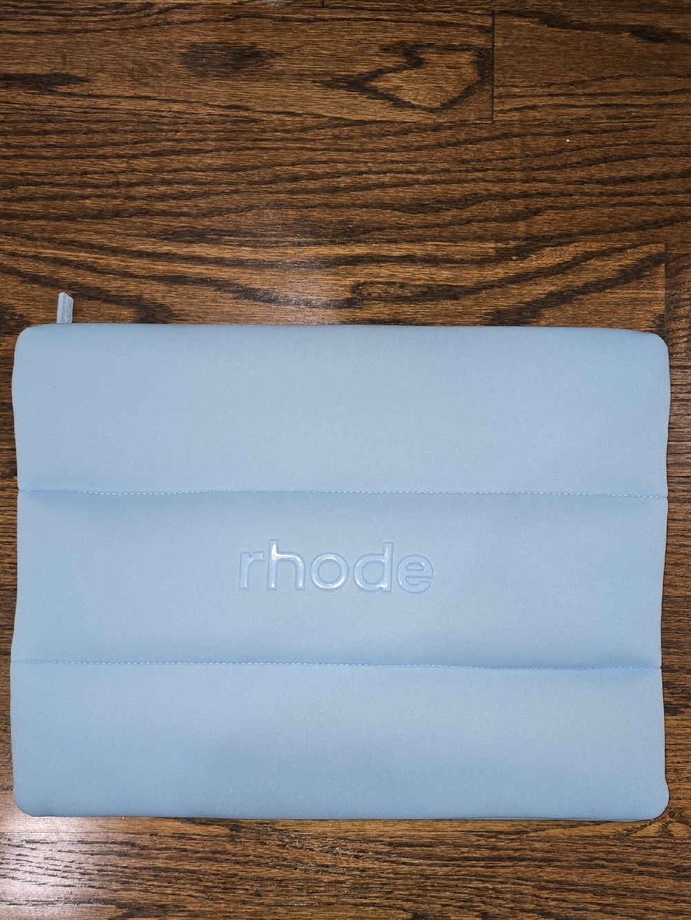 Rhode Oversized Sugarberry Pouch Limitted Edition